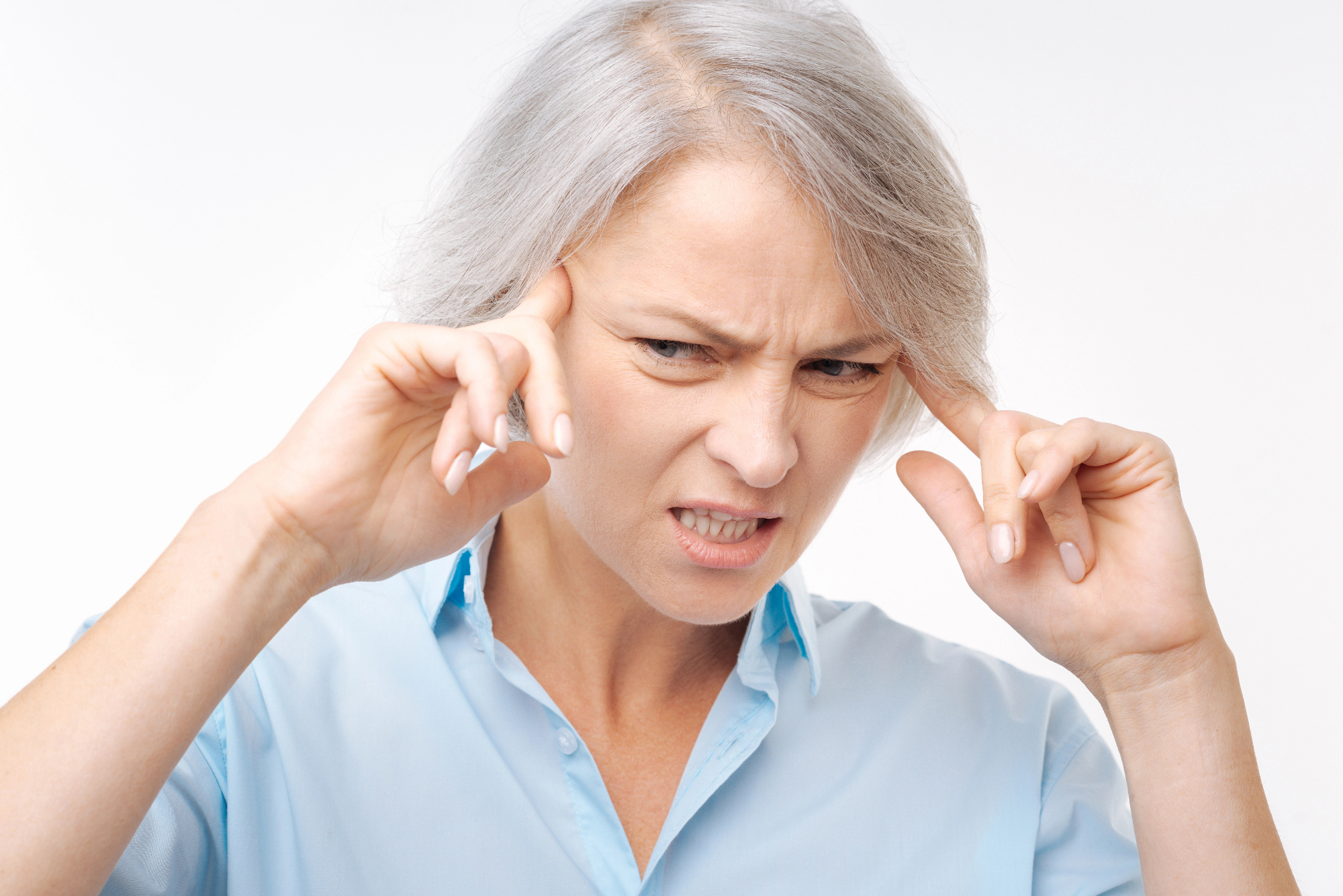 Simptomi za tinitus so različni